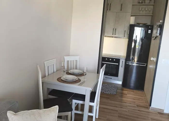 Tuma Family Апартаменты Голем